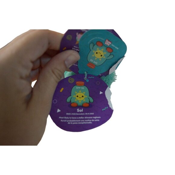 Russ BumBumz PoolsideBumz Sol the Sunscreen Plush Toy - Picture 4 of 4